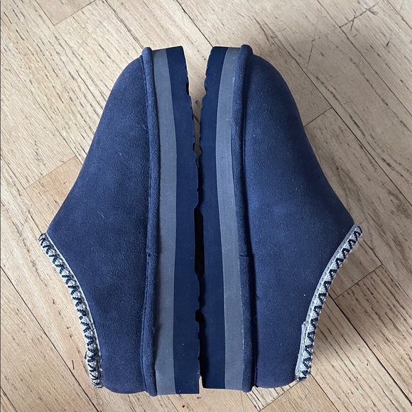 BearPaw Dark Blue Women's Slippers size 9- new - Picture 6 of 7